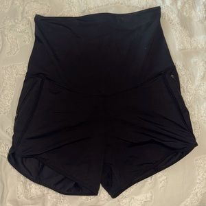 Movemama belly band athletic shorts